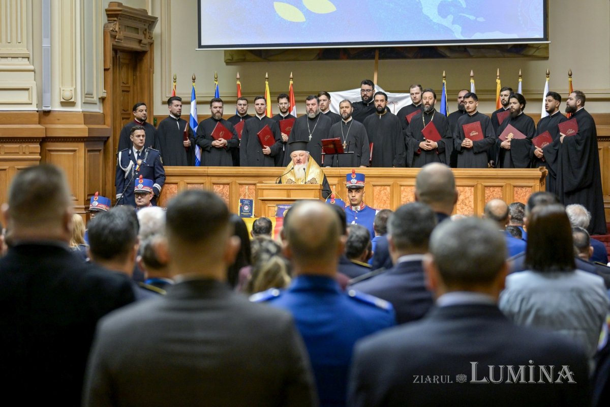 Eveniment aniversar al polițiștilor români la Palatul Patriarhiei 358372