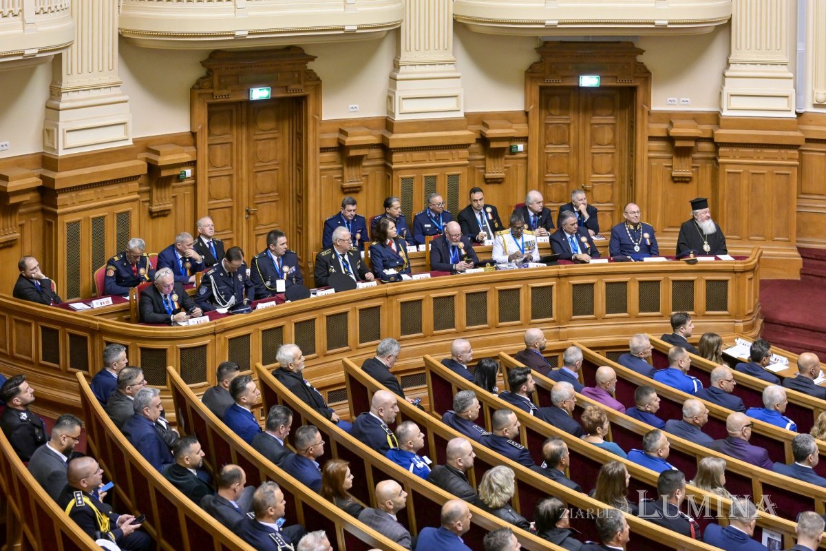 Eveniment aniversar al polițiștilor români la Palatul Patriarhiei 358377