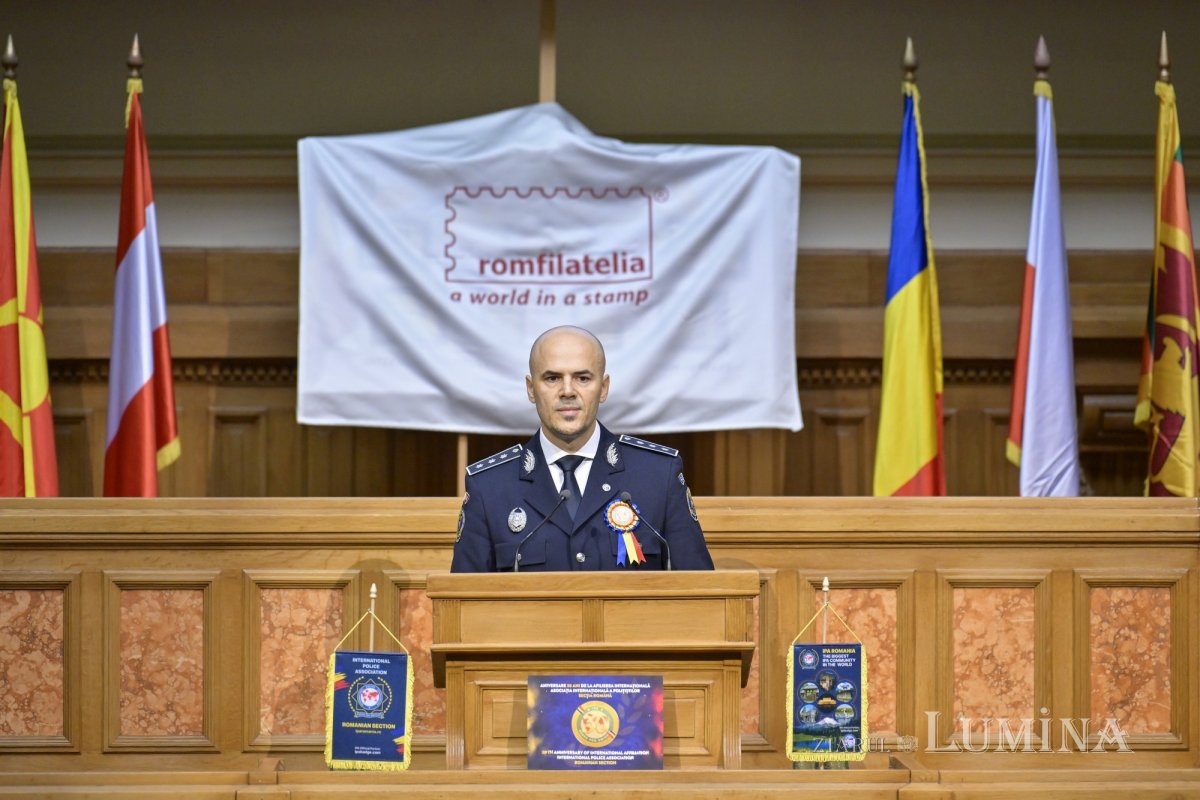 Eveniment aniversar al polițiștilor români la Palatul Patriarhiei 358378