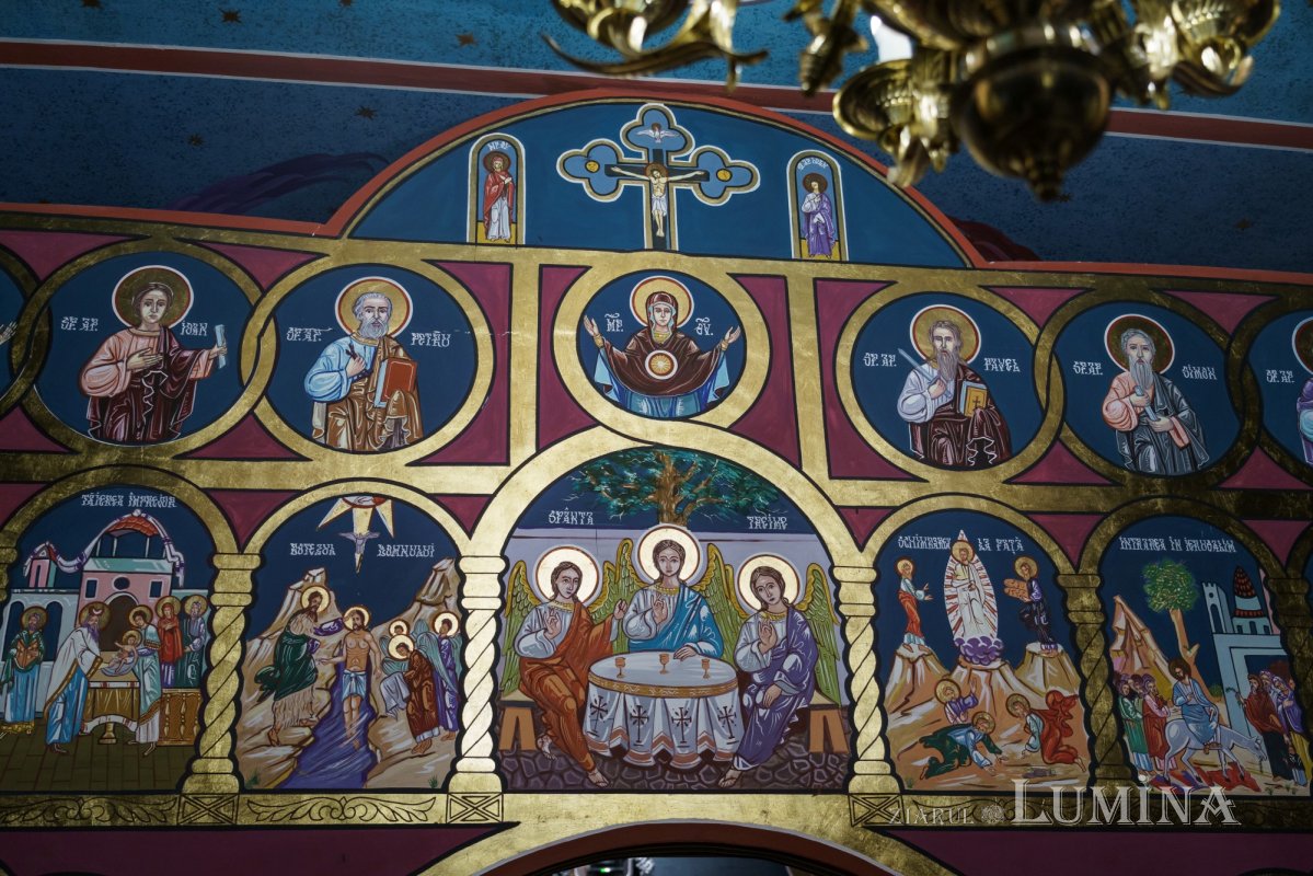 Sfințirea unei capele militare din județul Neamț  358536