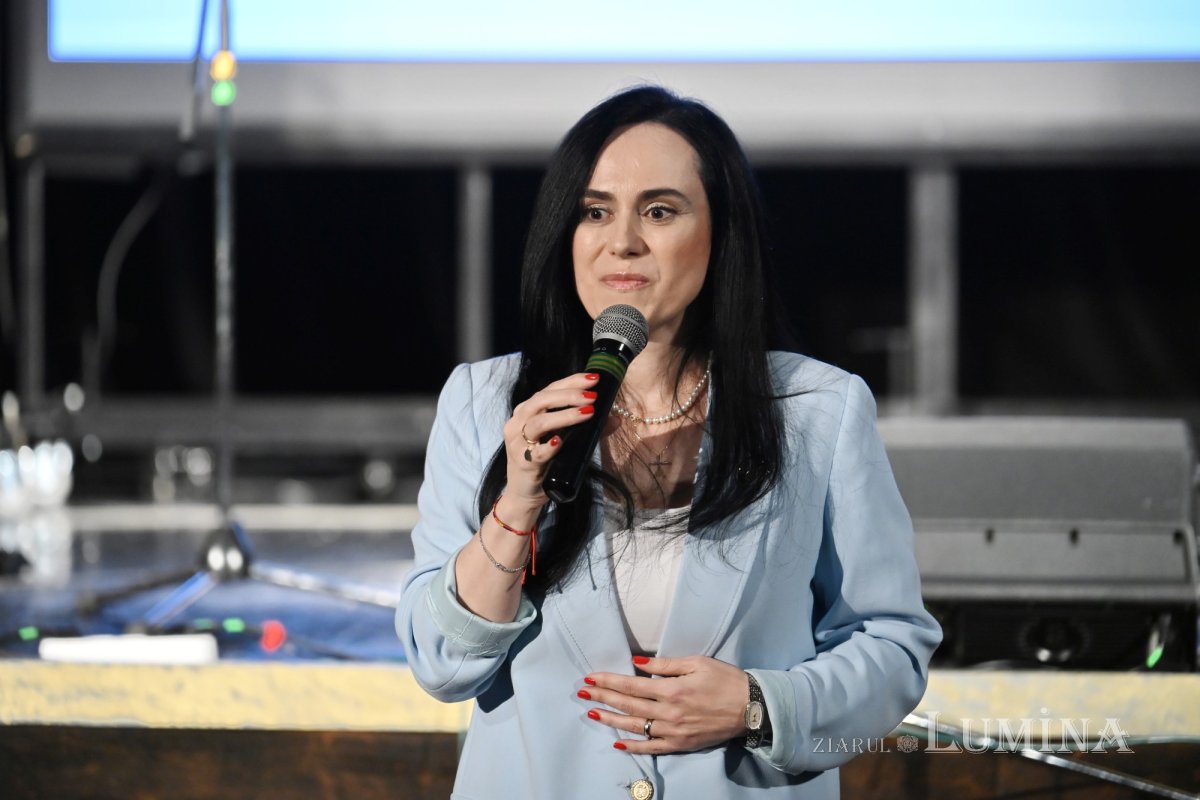 „Pe Argeș în sus”, frumuseți naturale și culturale 358748