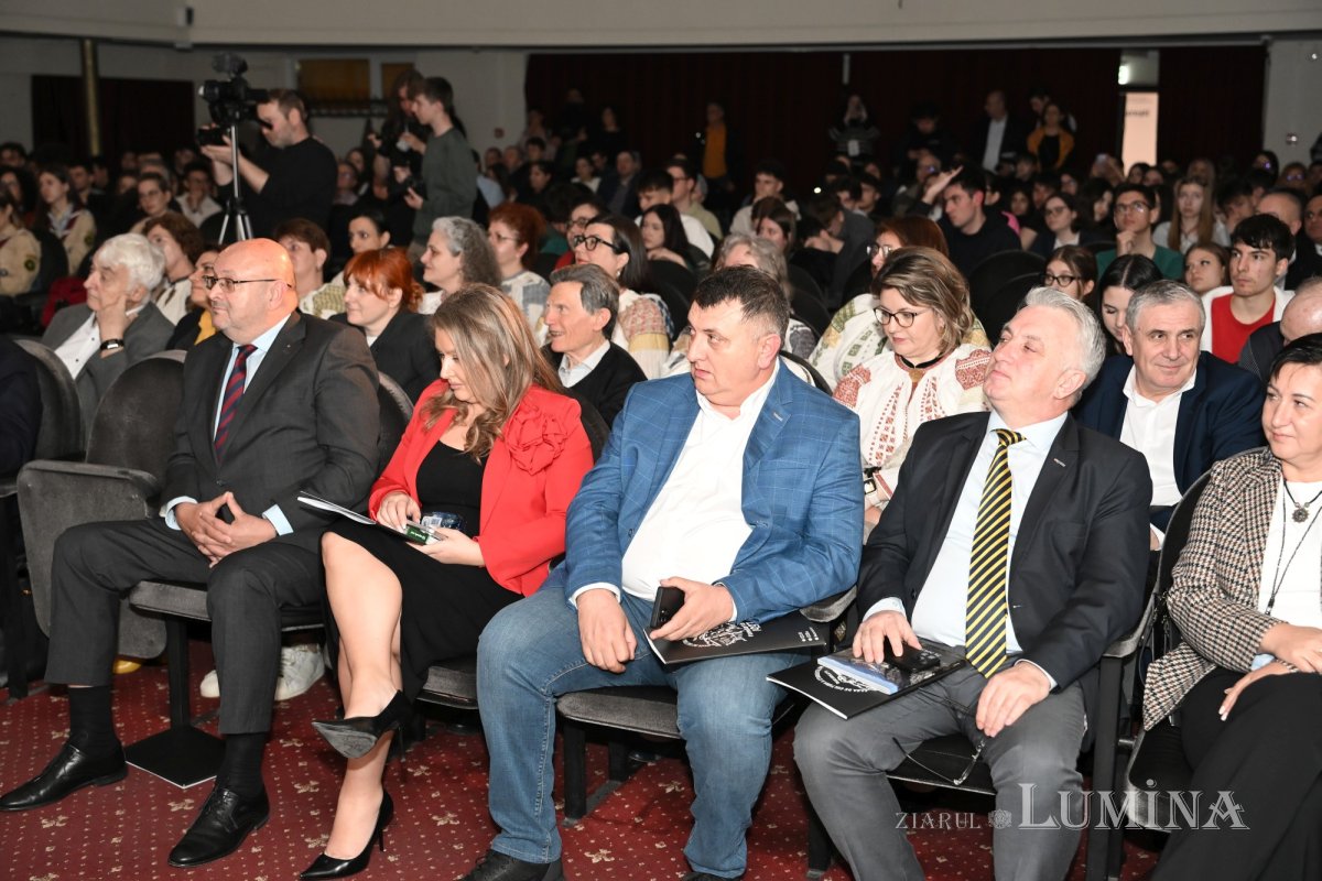 „Pe Argeș în sus”, frumuseți naturale și culturale 358750