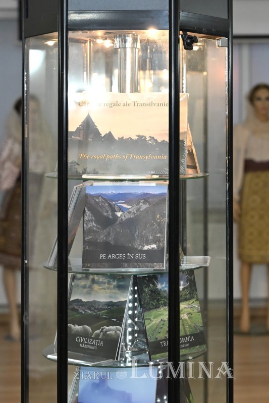 „Pe Argeș în sus”, frumuseți naturale și culturale 358756