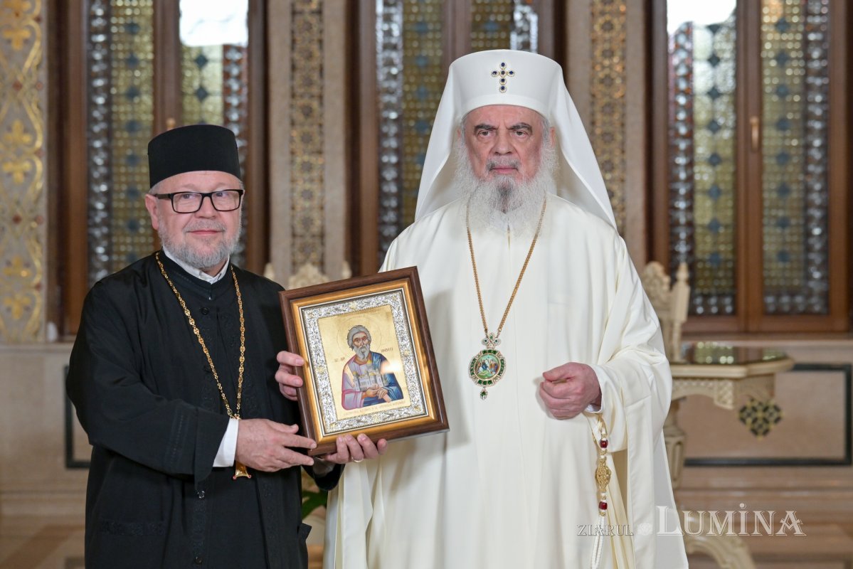 Daruri din partea Patriarhului României pentru paraclisele patriarhale 359060