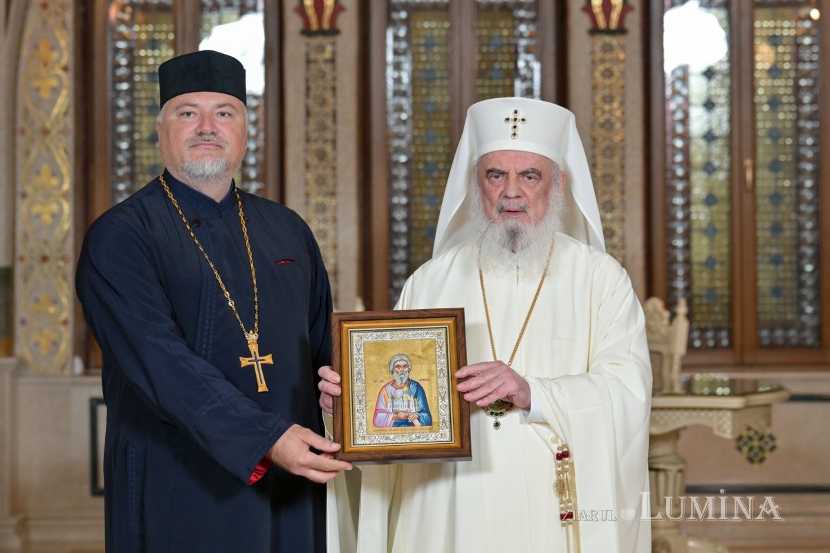 Daruri din partea Patriarhului României pentru paraclisele patriarhale 359063