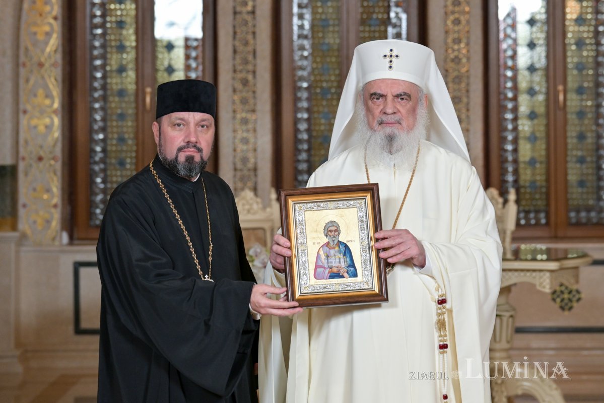 Daruri din partea Patriarhului României pentru paraclisele patriarhale 359065