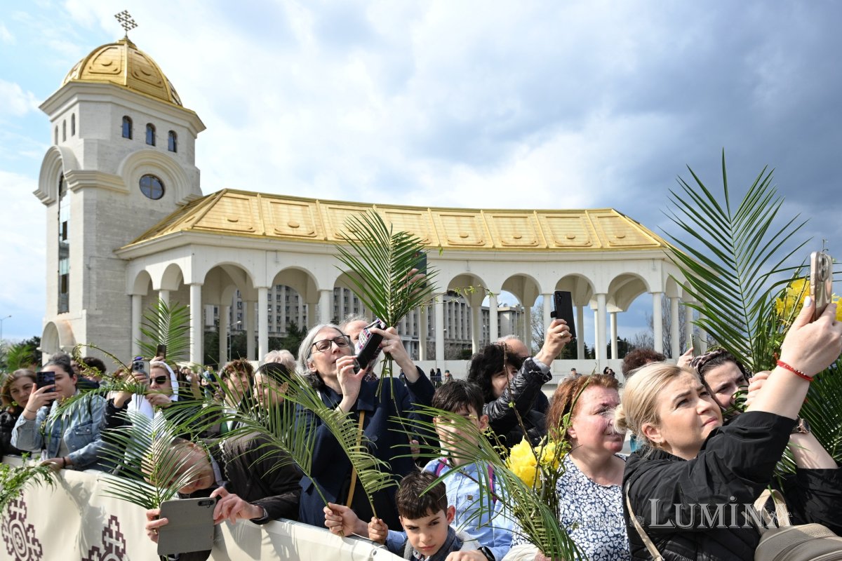 Pelerinajul de Florii în Capitală 359031