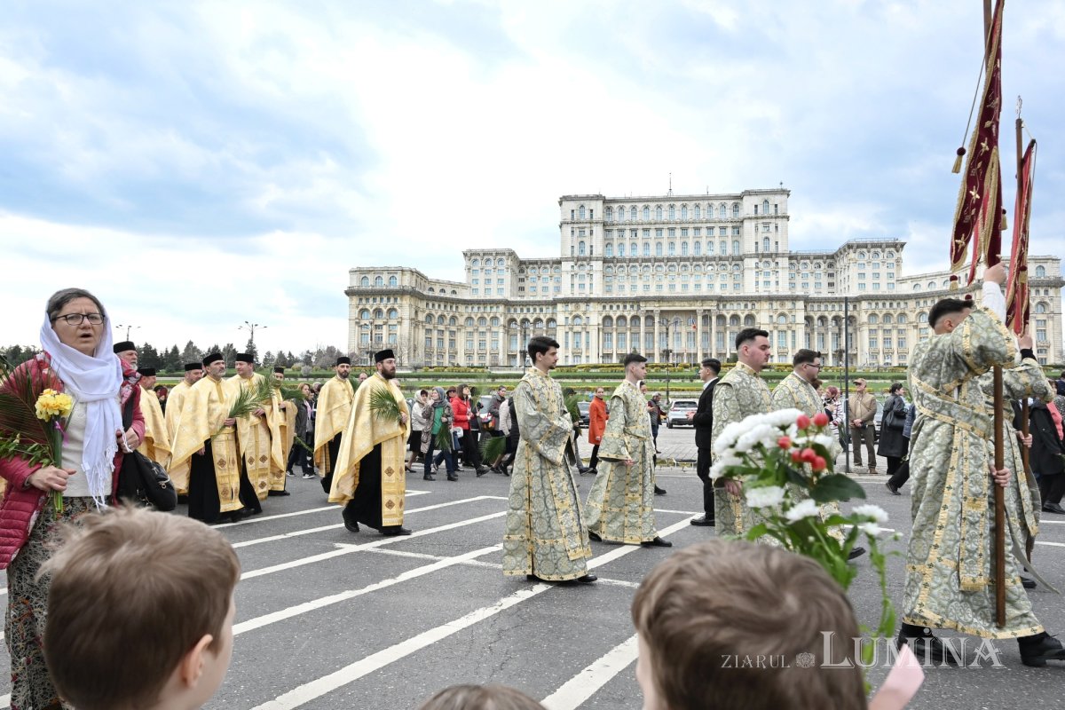 Pelerinajul de Florii în Capitală 359045