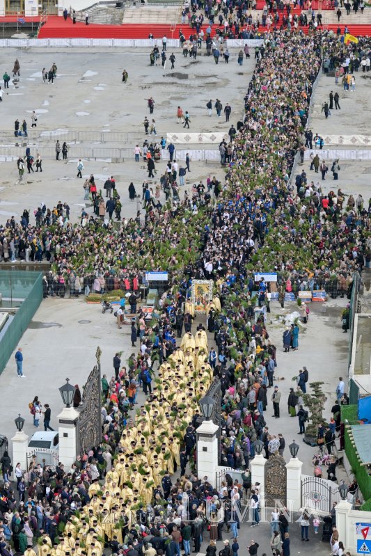 Pelerinajul de Florii în Capitală 359092