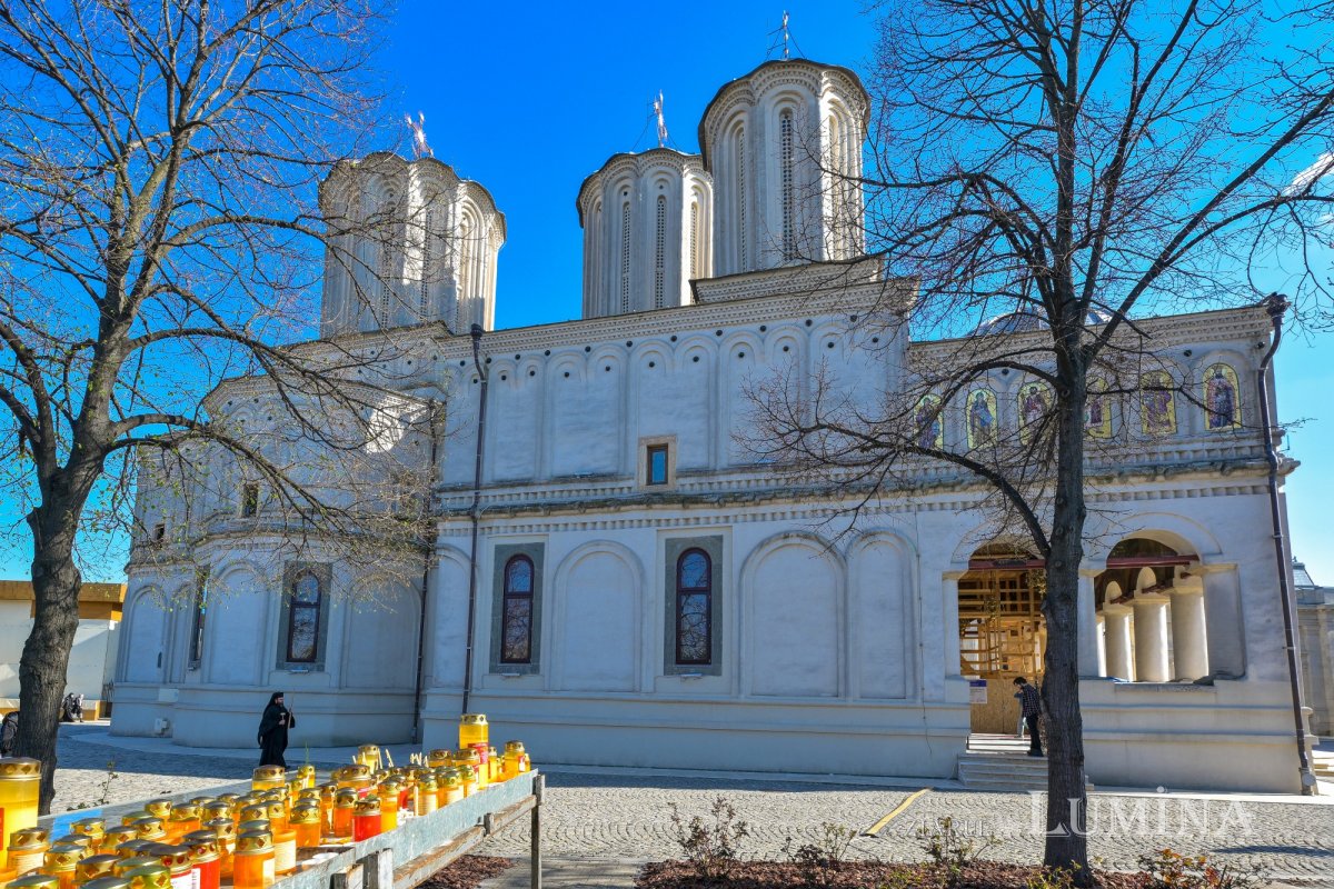 Denia din Sfânta și Marea Luni la Catedrala Patriarhală 359185