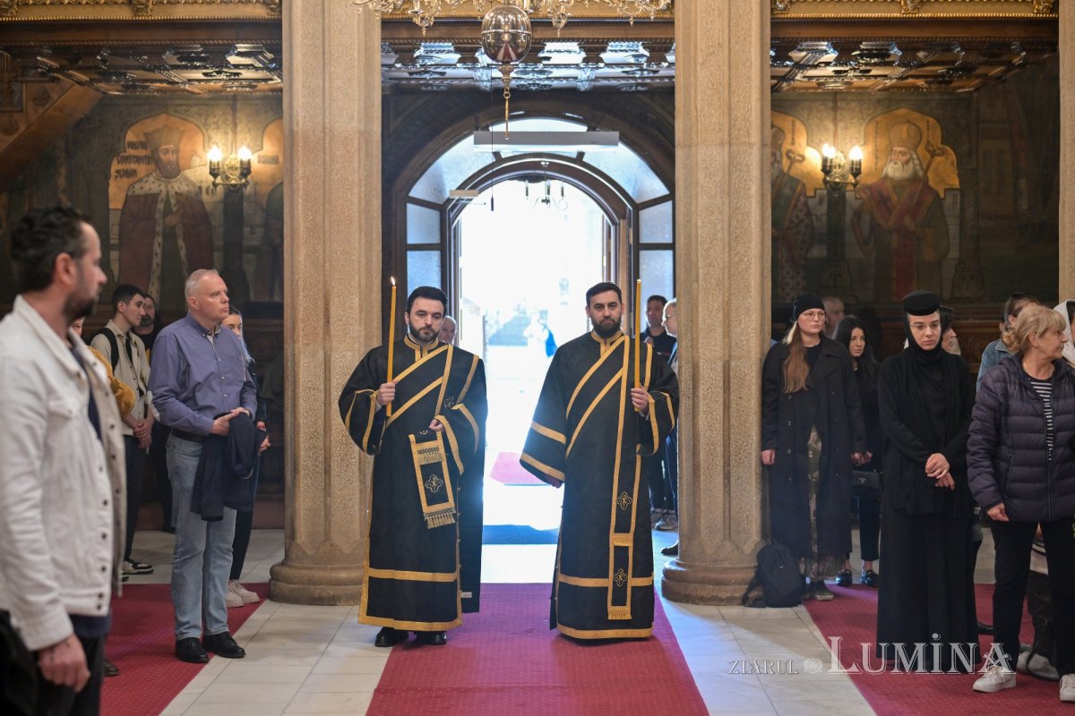 Denia din Sfânta și Marea Luni la Catedrala Patriarhală 359188