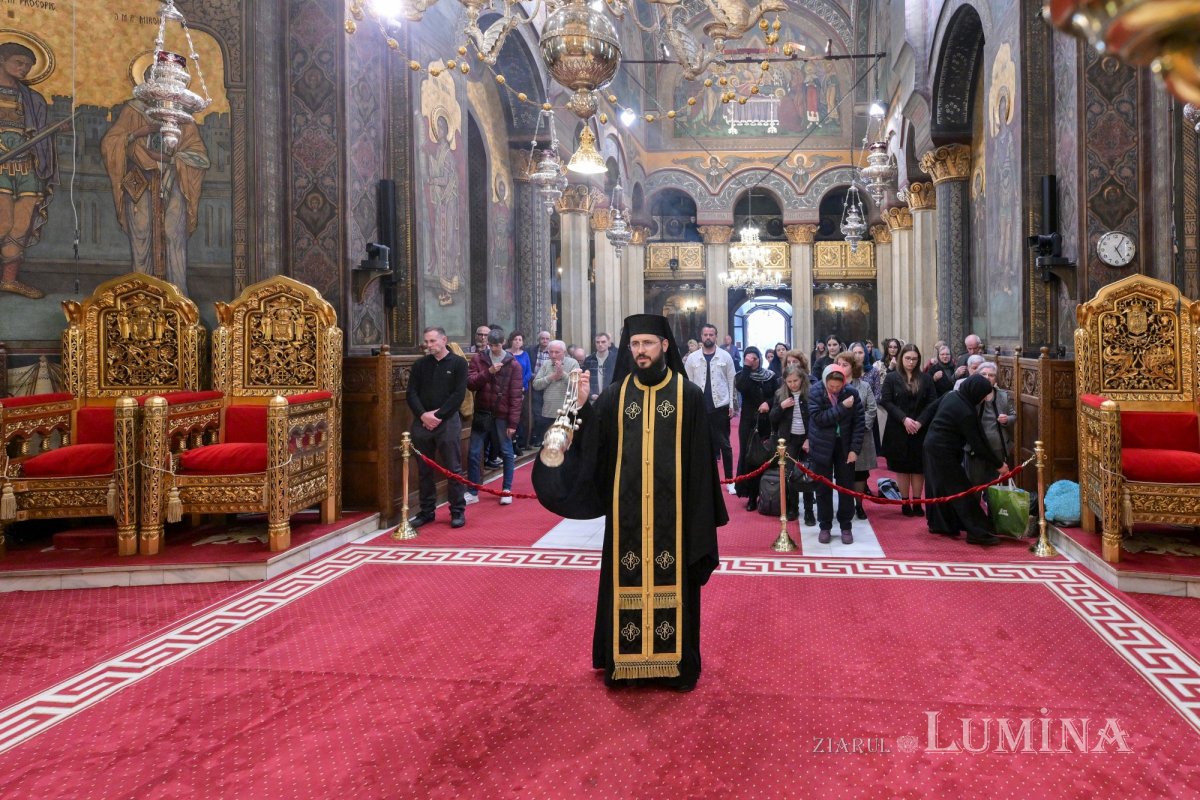 Denia din Sfânta și Marea Luni la Catedrala Patriarhală 359189