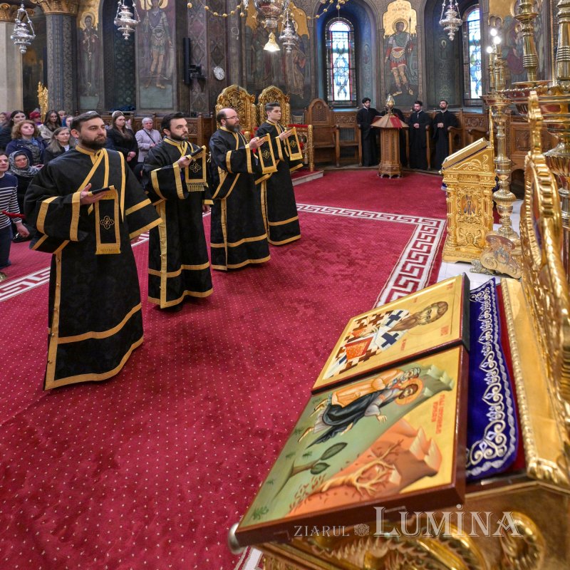 Denia din Sfânta și Marea Luni la Catedrala Patriarhală 359194