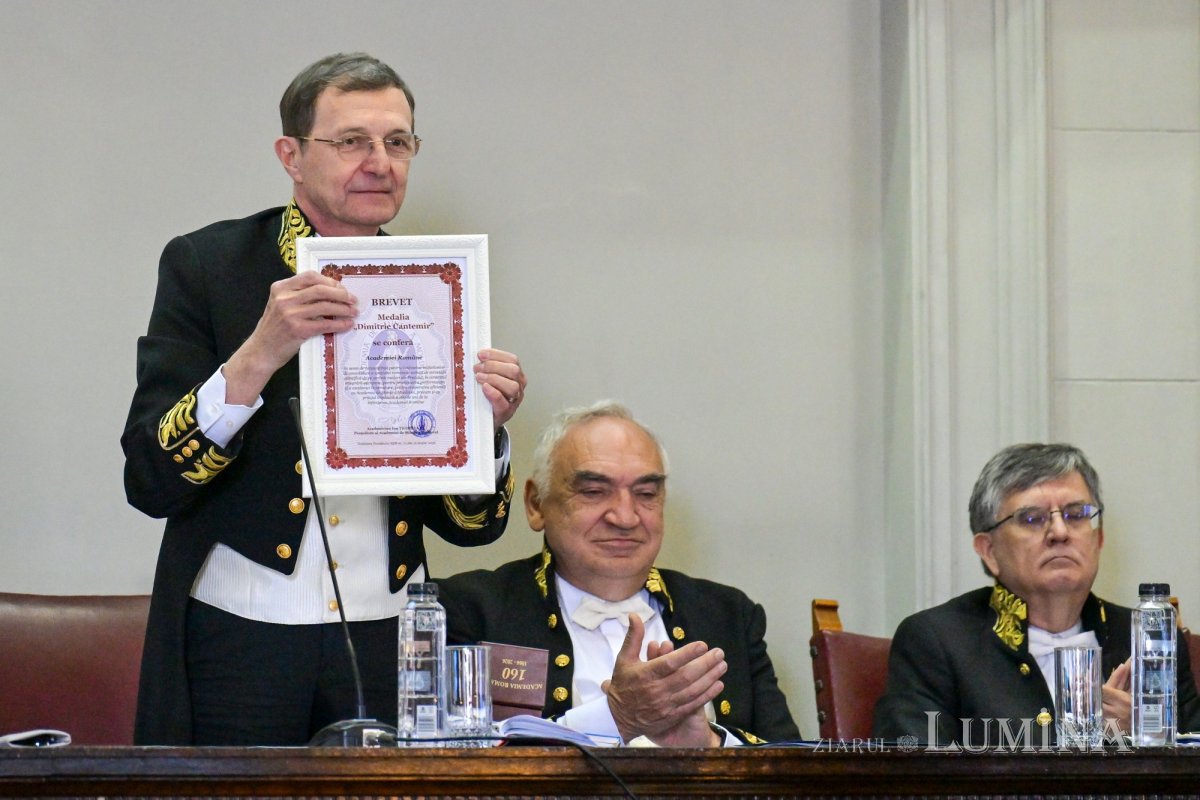 160 de ani de la înființarea Academiei Române 359258