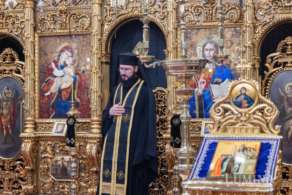 A doua seară de rugăciune din Săptămâna Mare la Catedrala Patriarhală 359307