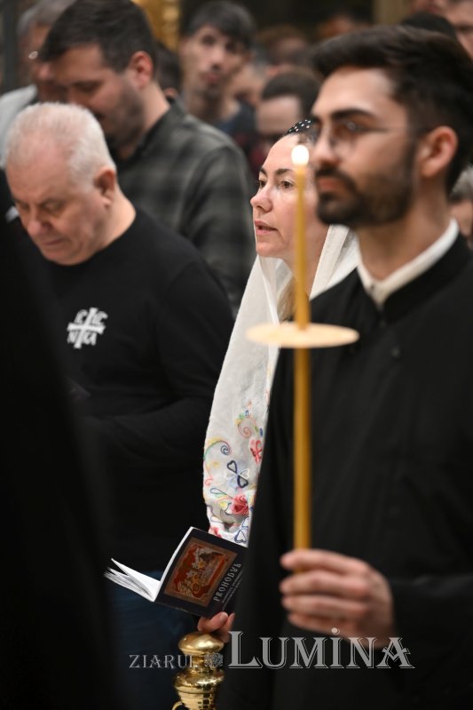 Denia Prohodului Domnului la Catedrala Patriarhală 359684