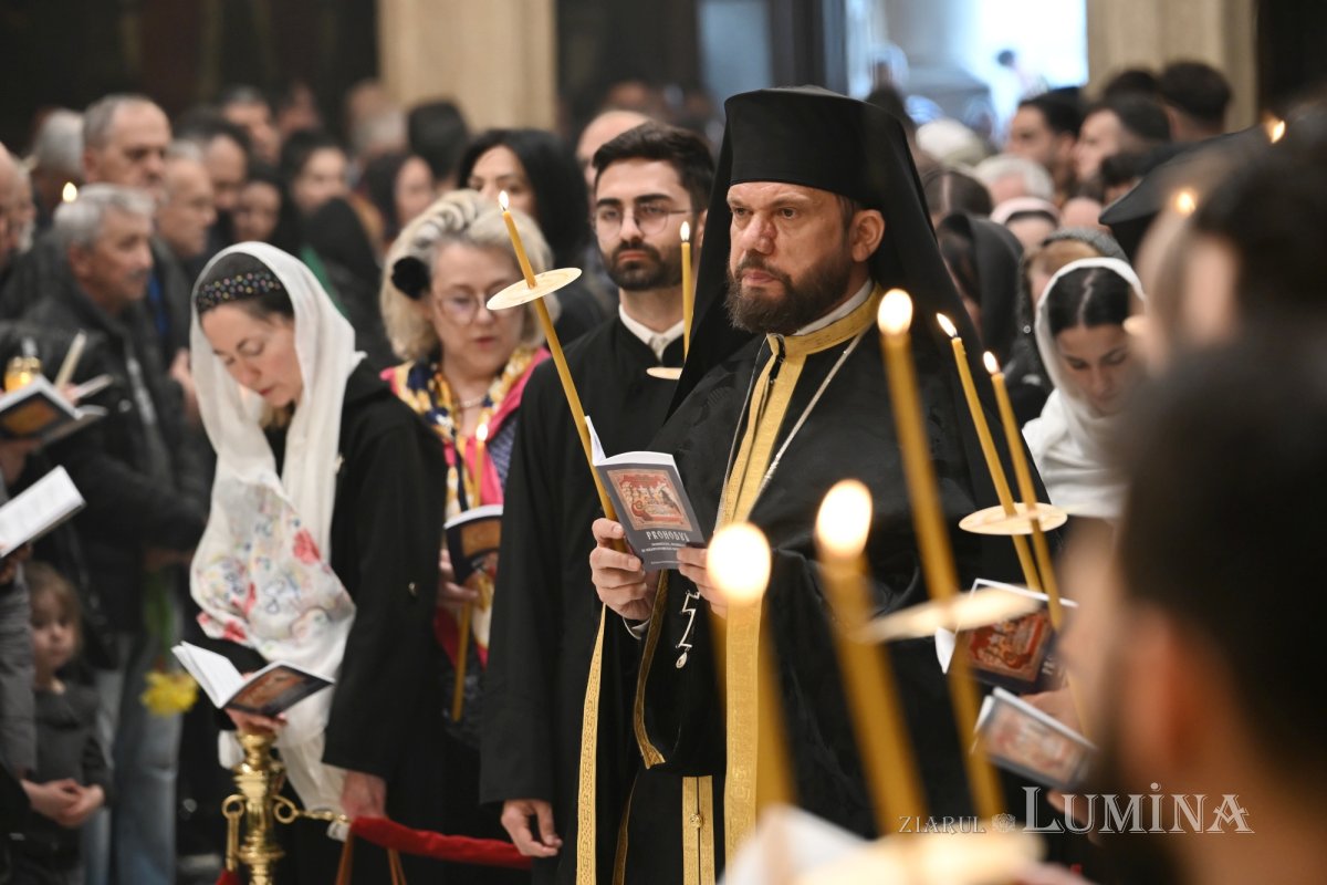 Denia Prohodului Domnului la Catedrala Patriarhală 359686