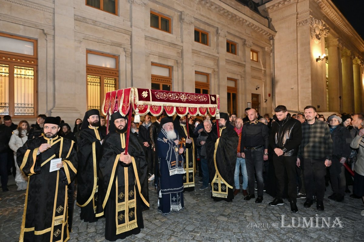 Denia Prohodului Domnului la Catedrala Patriarhală 359701