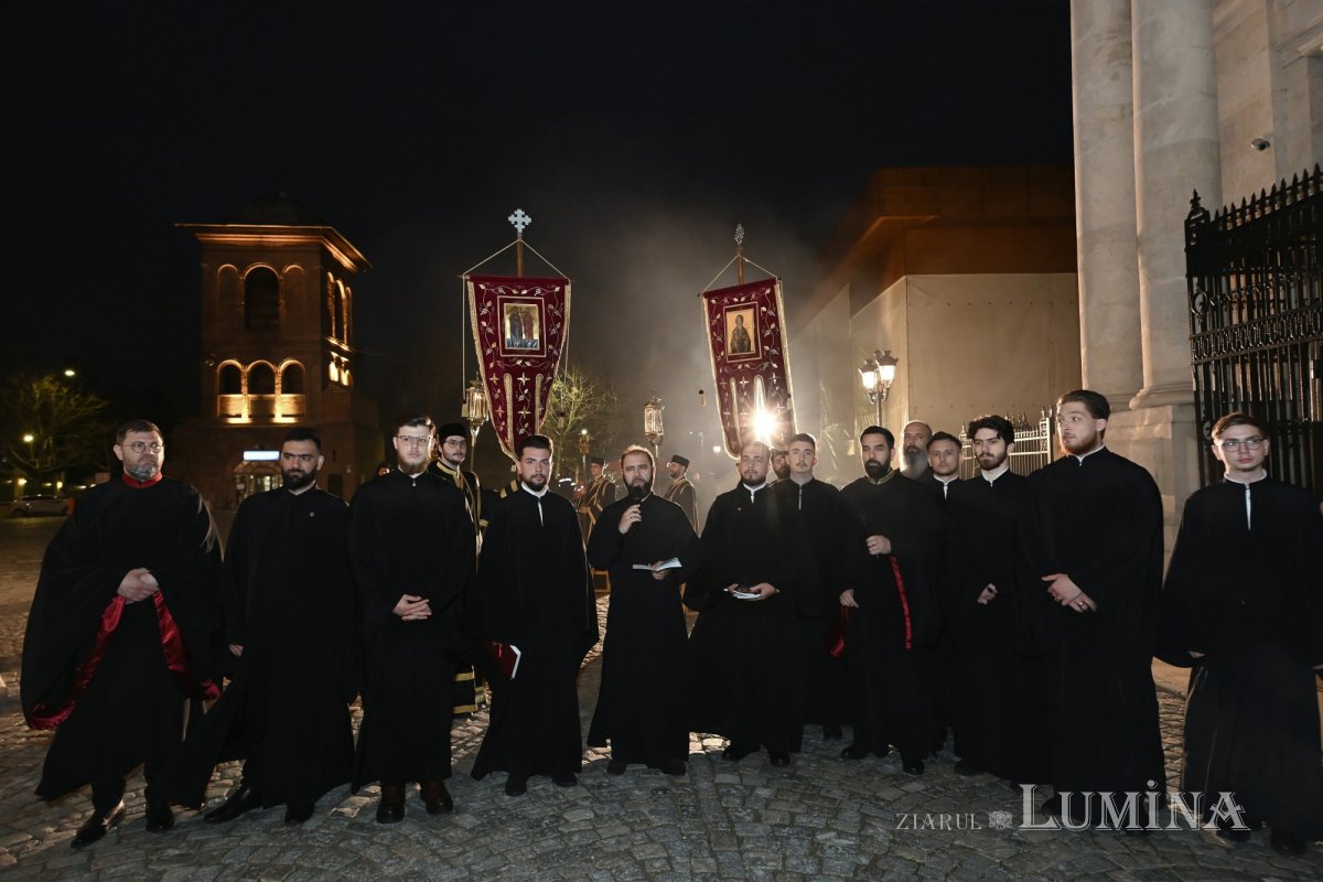 Denia Prohodului Domnului la Catedrala Patriarhală 359702