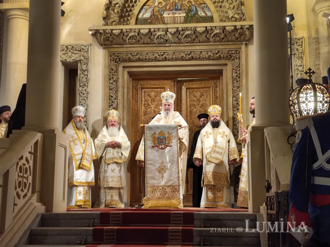 Învierea lui Hristos este adevărul central al credinţei şi vieţii creștine 359752