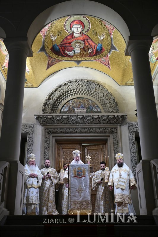Învierea lui Hristos este adevărul central al credinţei şi vieţii creștine 359993