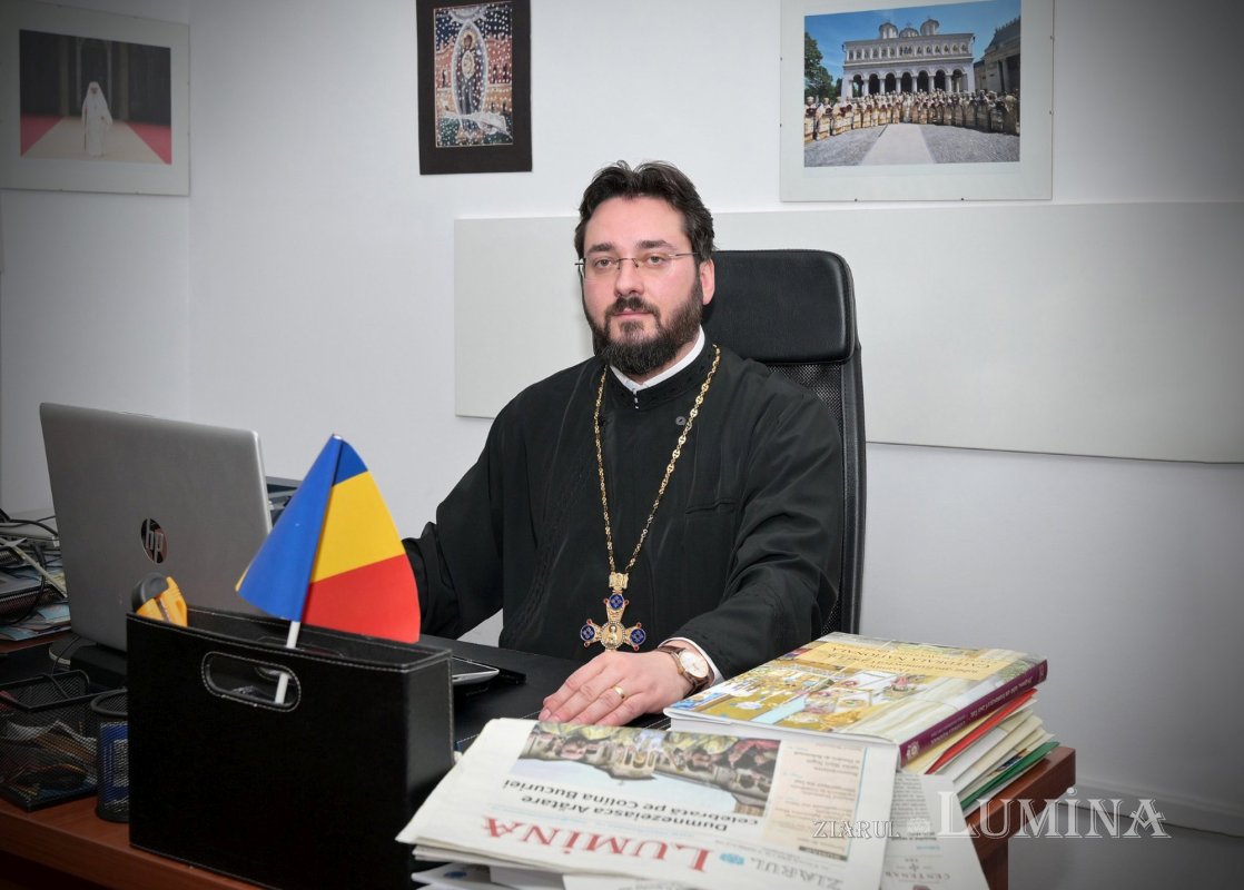 Lumina Învierii lui Hristos - temelie a iubirii jertfelnice în familia creştină 358987