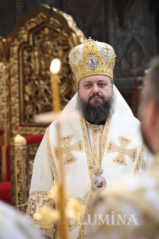 Sfânta Liturghie din noaptea de Paști, la Catedrala Patriarhală 359783