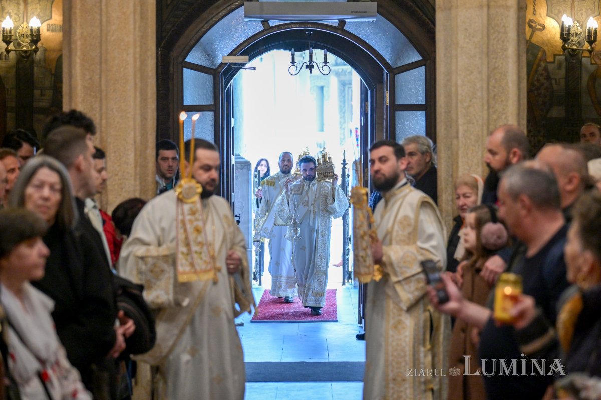 Slujba Vecerniei din prima zi de Paști la Catedrala Patriarhală 359842