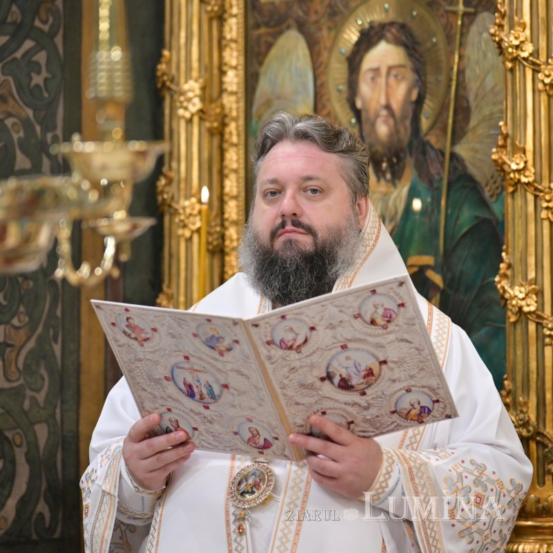 Slujba Vecerniei din prima zi de Paști la Catedrala Patriarhală 359857