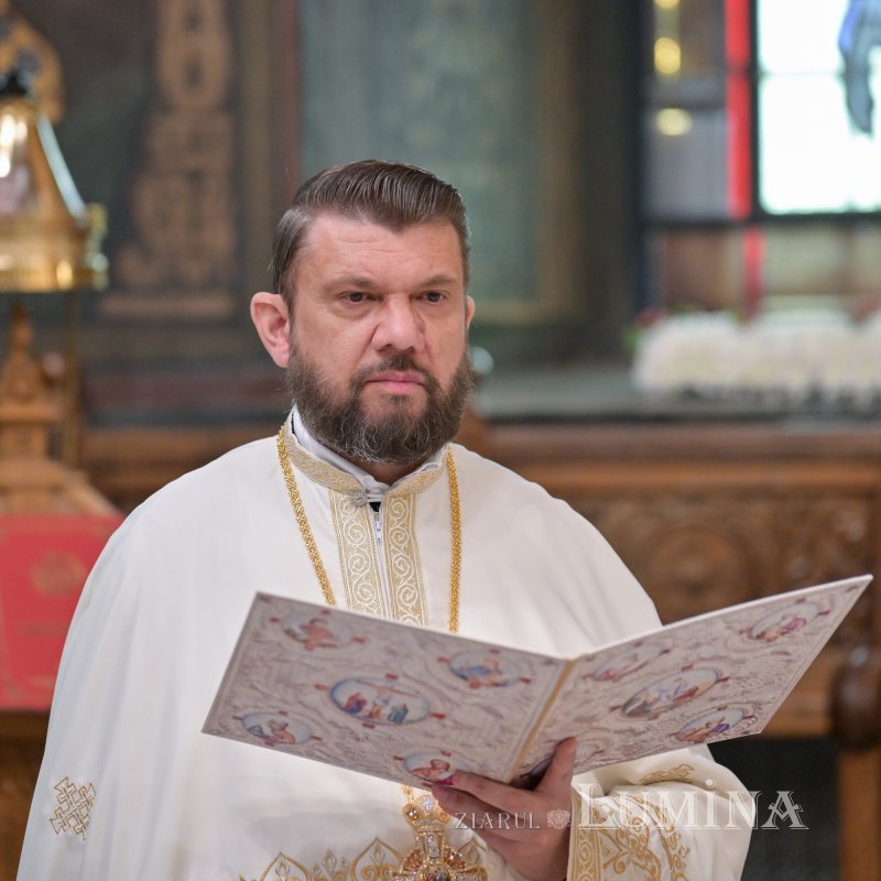 Slujba Vecerniei din prima zi de Paști la Catedrala Patriarhală 359859