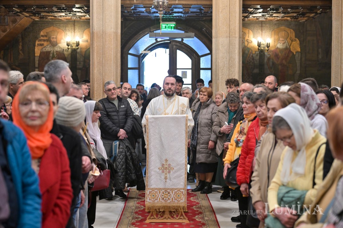 Slujba Vecerniei din prima zi de Paști la Catedrala Patriarhală 359861