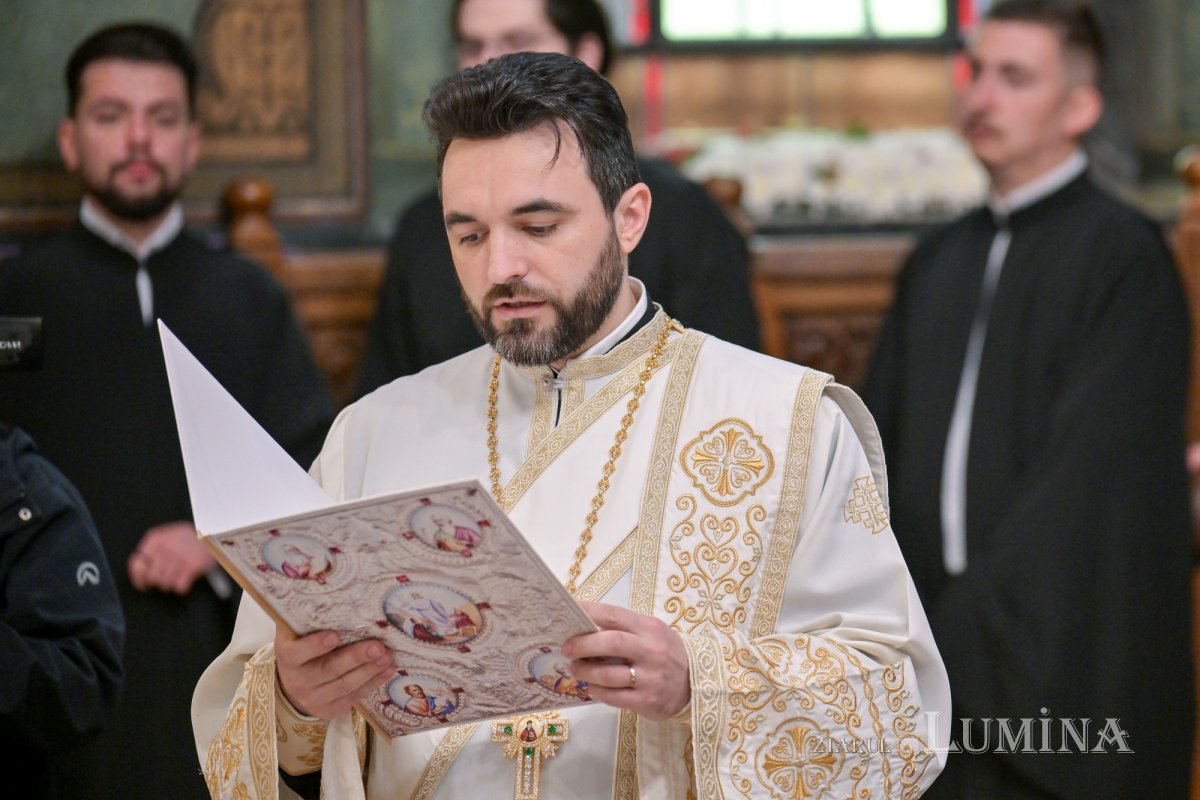 Slujba Vecerniei din prima zi de Paști la Catedrala Patriarhală 359862