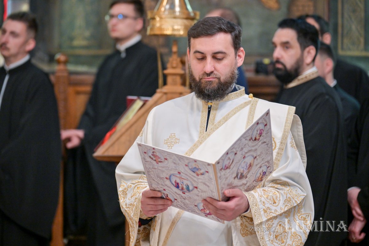 Slujba Vecerniei din prima zi de Paști la Catedrala Patriarhală 359864