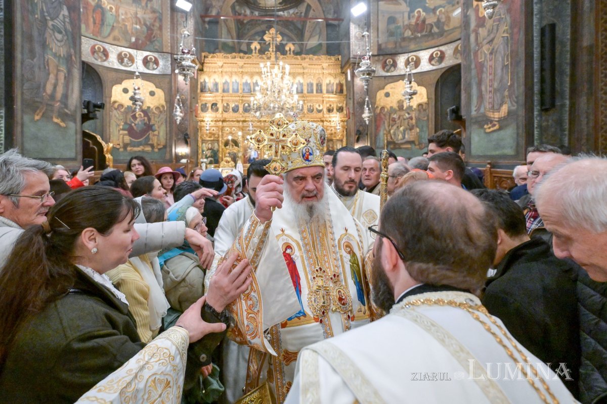 Slujba Vecerniei din prima zi de Paști la Catedrala Patriarhală 359873