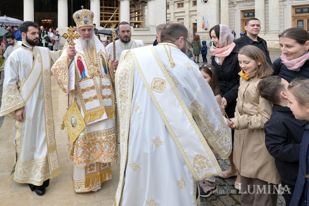 Slujba Vecerniei din prima zi de Paști la Catedrala Patriarhală 359876