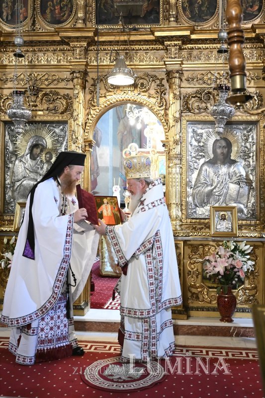 Sfântul Ierarh Calinic, cinstit la Mănăstirea Cernica 359934