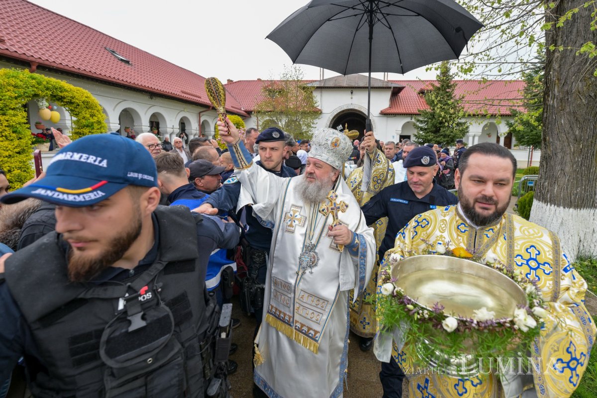 Izvorul Tămăduirii, hramul Mănăstirii Ghighiu 360393