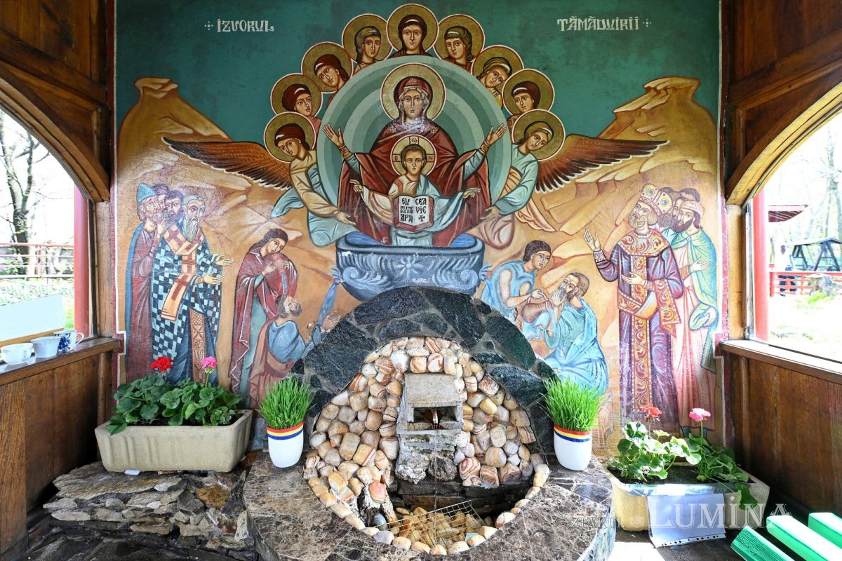 Sclipirile Luminii: Mănăstirea Ghighiu 360140