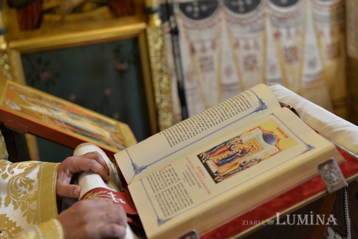 Chemarea de a trece de la vedere la credință 360332