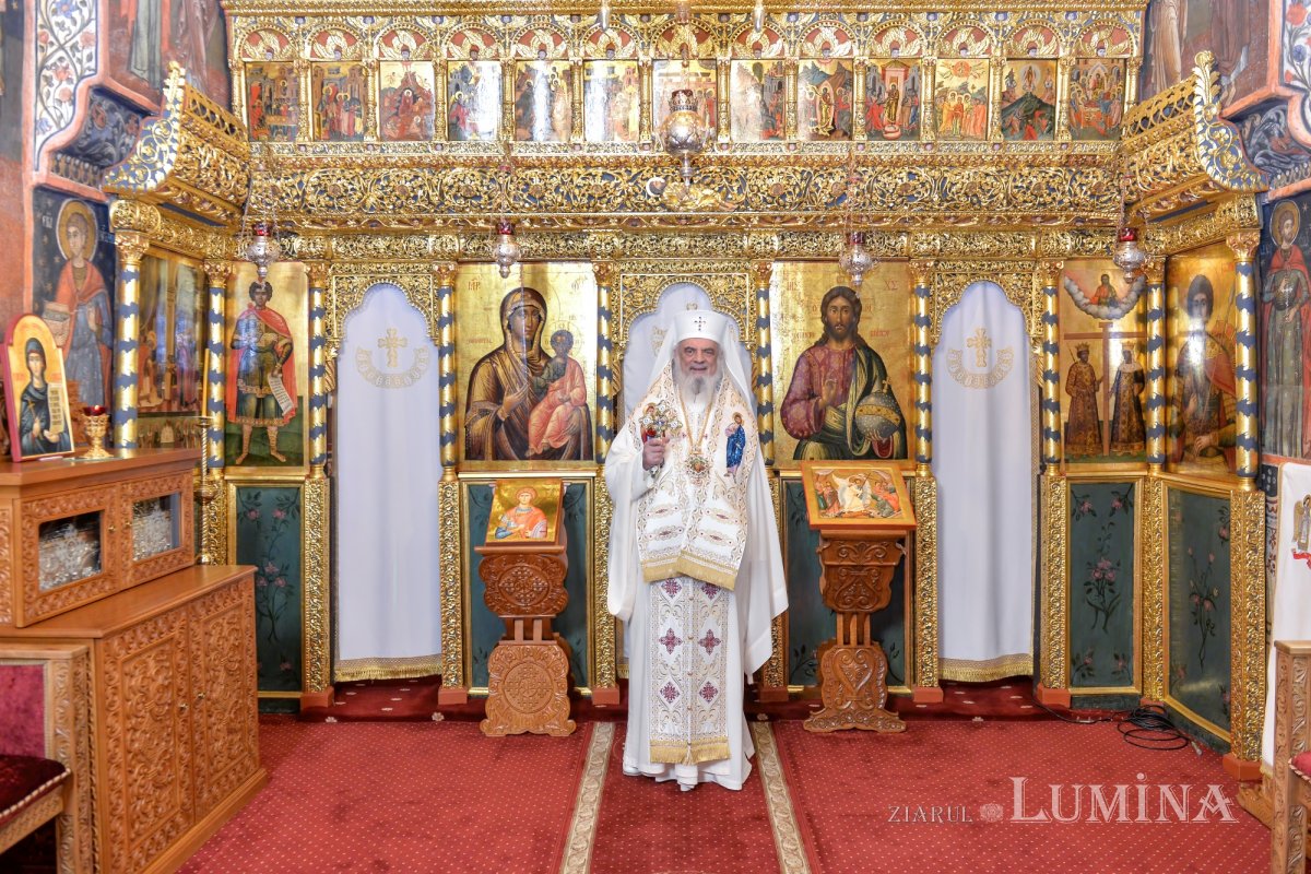 Chemarea de a trece de la vedere la credință 360366