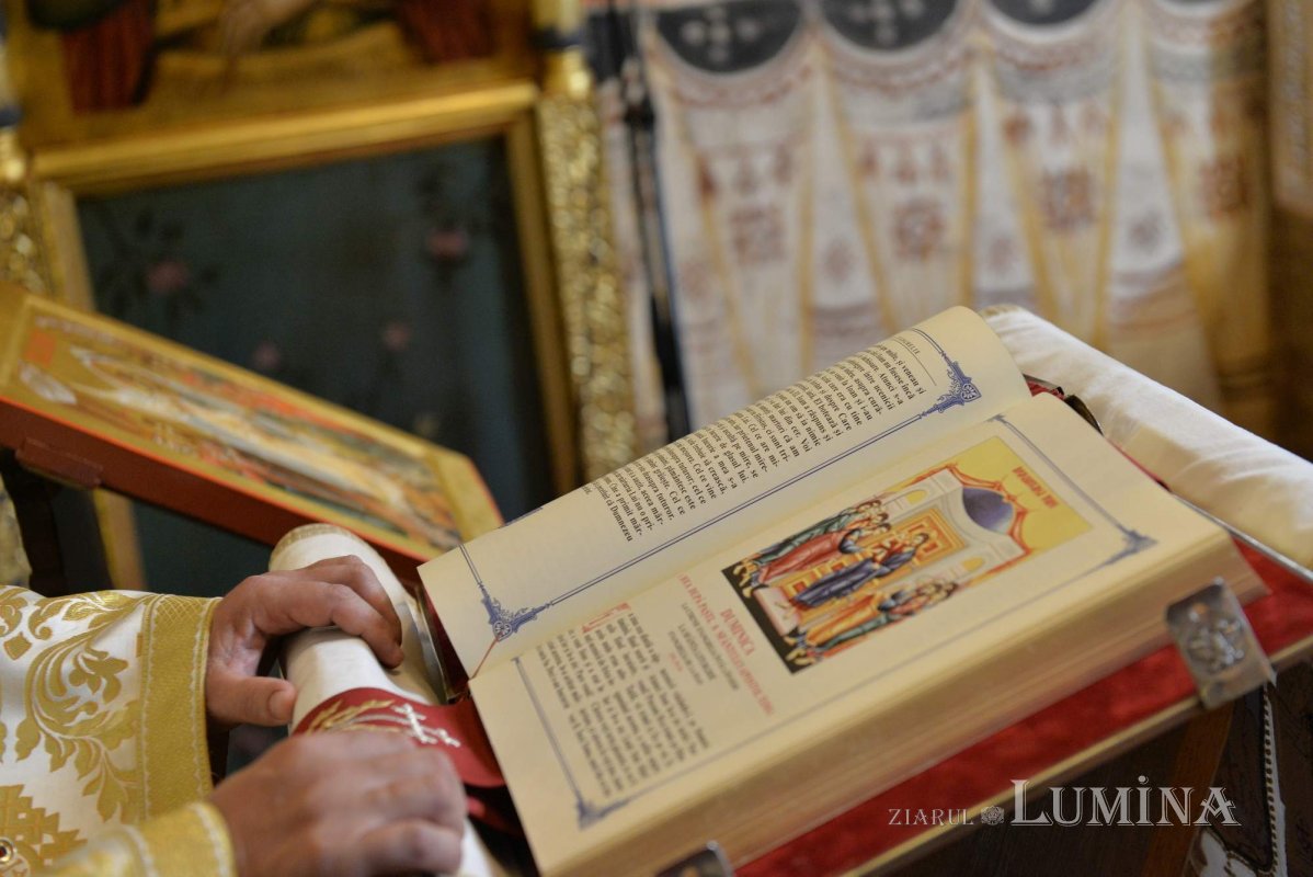 Încredinţarea Apostolului Toma în a opta zi de la Învierea Domnului  360476