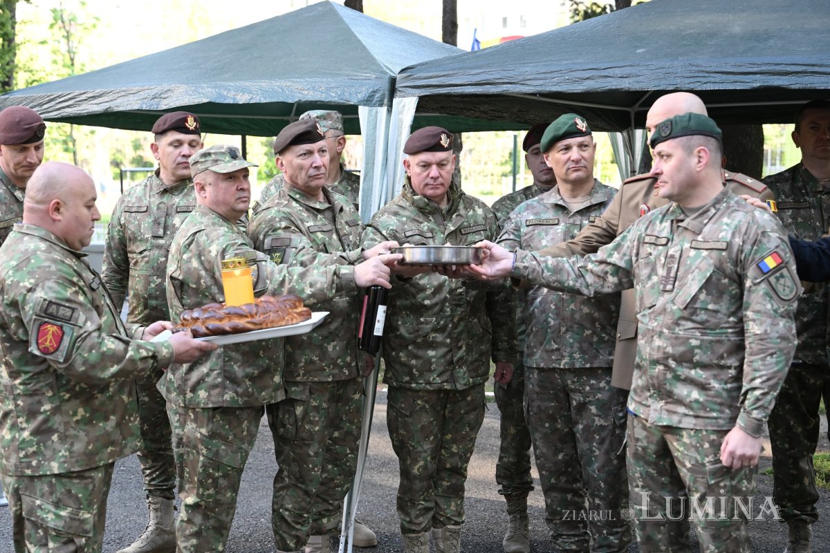 Ziua Forțelor Terestre Române 360833