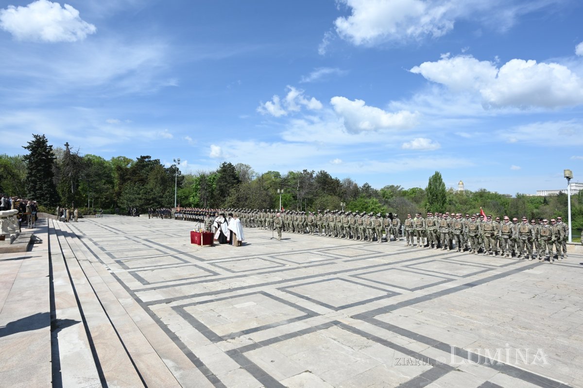 Ziua Forțelor Terestre Române 360865