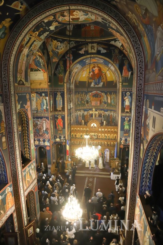 Binecuvântare arhierească pentru comunitatea din Sibiu - Valea Aurie 361042