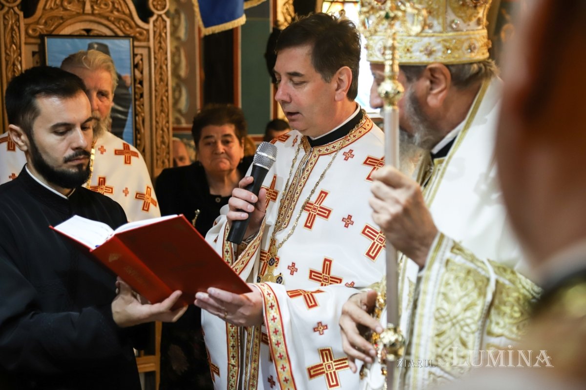 Binecuvântare arhierească pentru comunitatea din Sibiu - Valea Aurie 361046