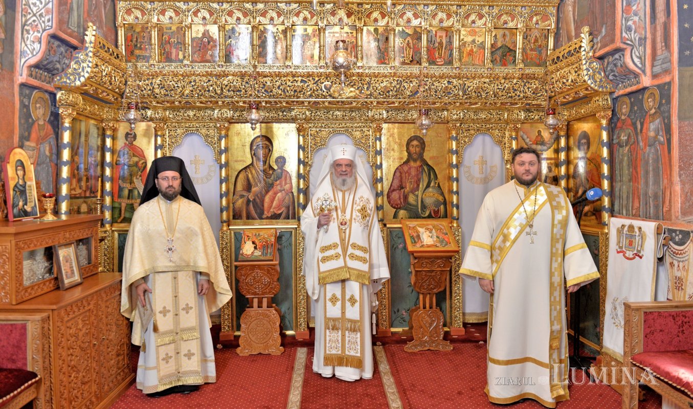 „Femeile Mironosițe sunt modele de curaj, credință și evlavie în Biserică” 361028