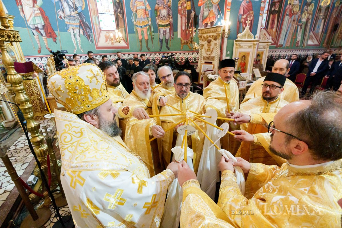 Sfințirea Bisericii „Sfântul Pantelimon”- Foișorul de Foc din Capitală 361080