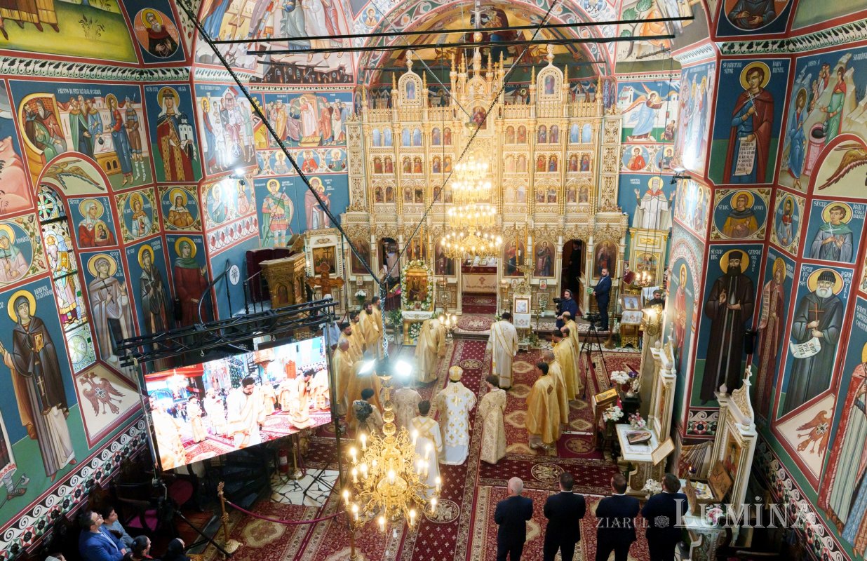 Sfințirea Bisericii „Sfântul Pantelimon”- Foișorul de Foc din Capitală 361087