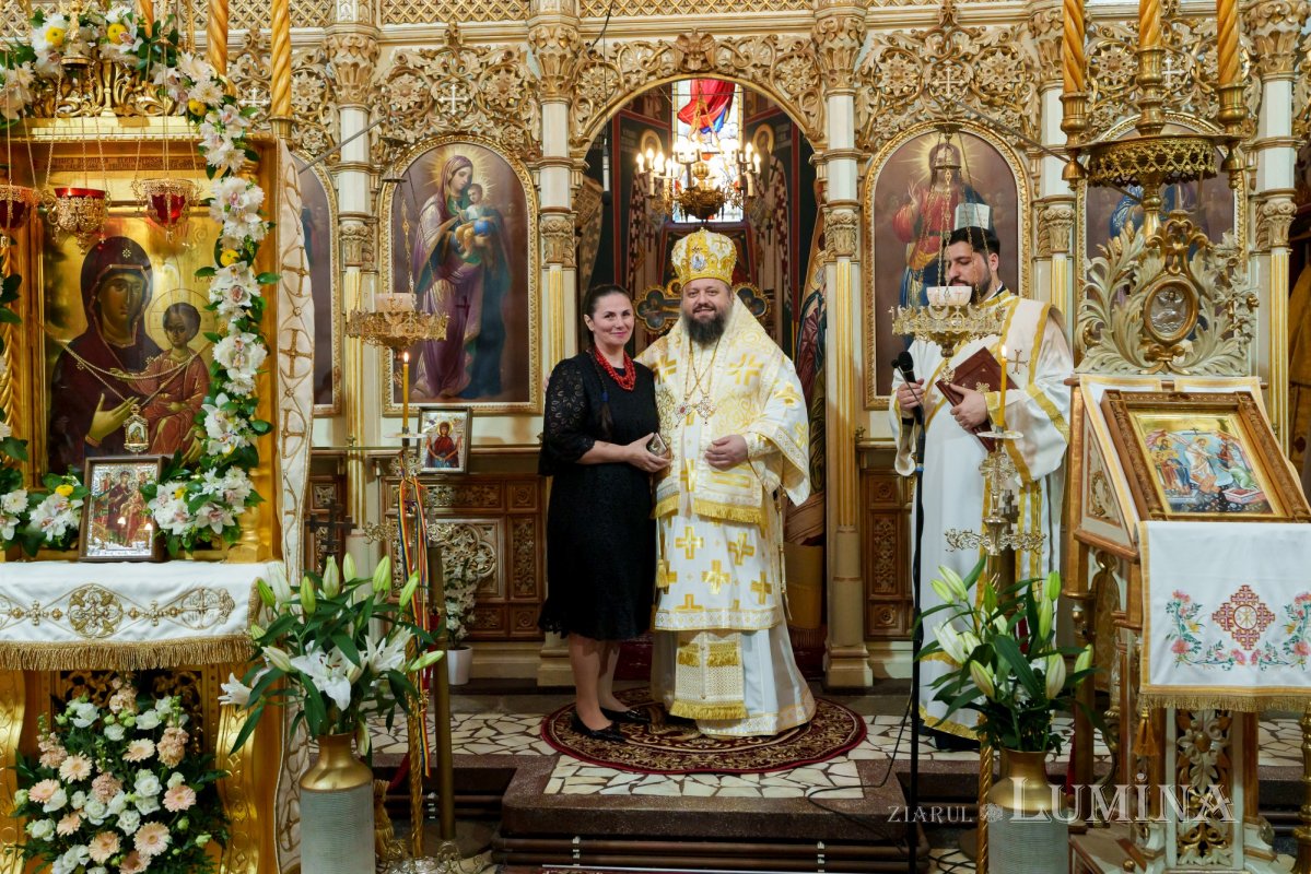 Sfințirea Bisericii „Sfântul Pantelimon”- Foișorul de Foc din Capitală 361100