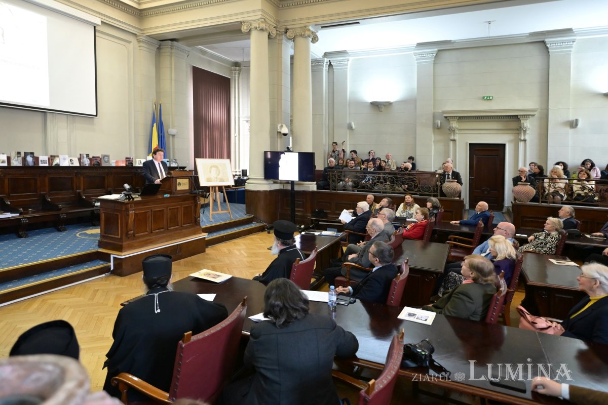 Zoe Dumitrescu‑Bușulenga, evocată la Academia Română 361741